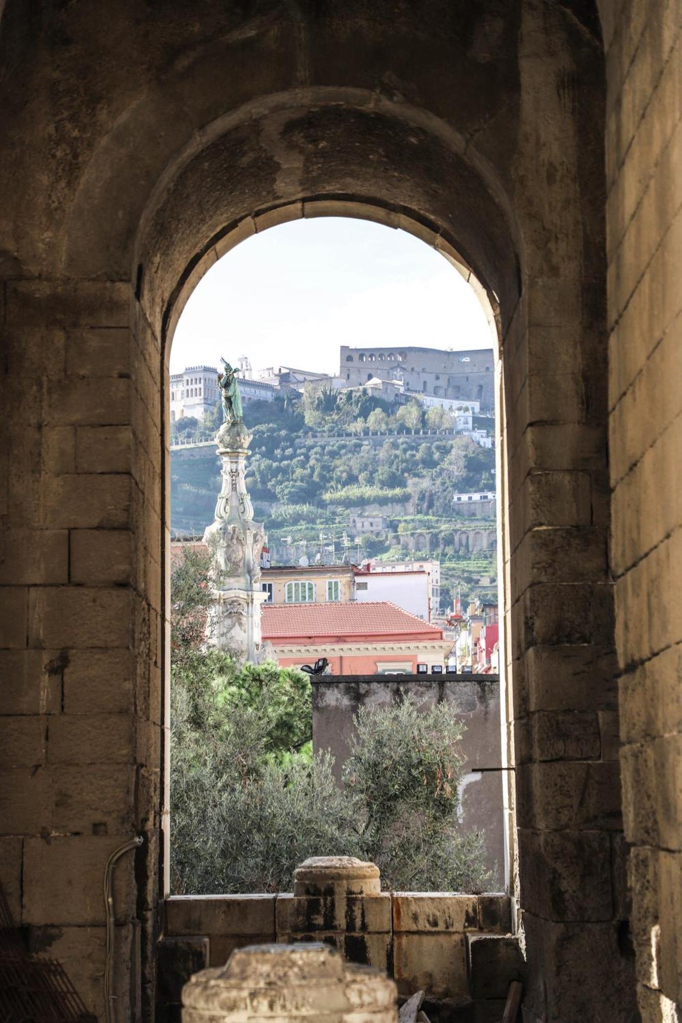 나폴리 Le Scalette A Santa Chiara 아파트 외부 사진